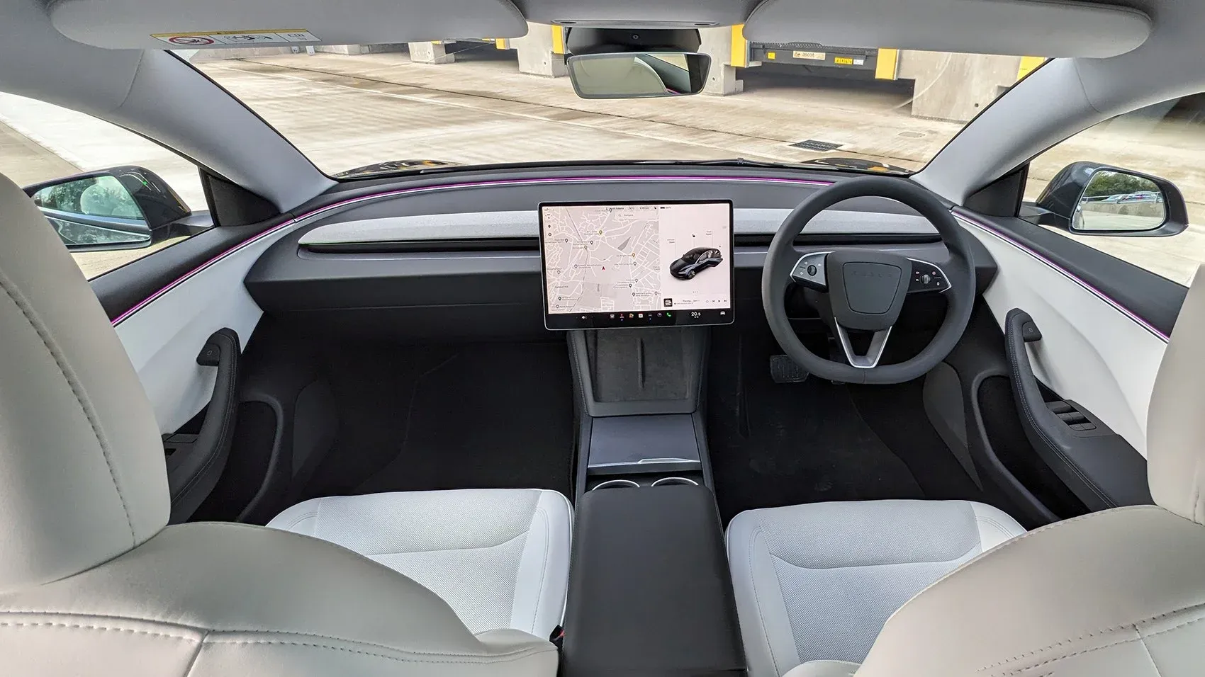 Interior Tesla Model 3 2024