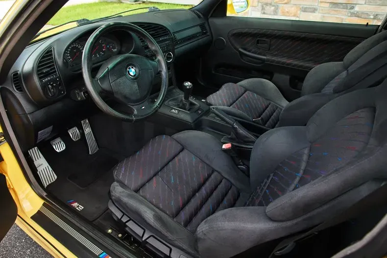 Interior BMW E36 M3 Europeo