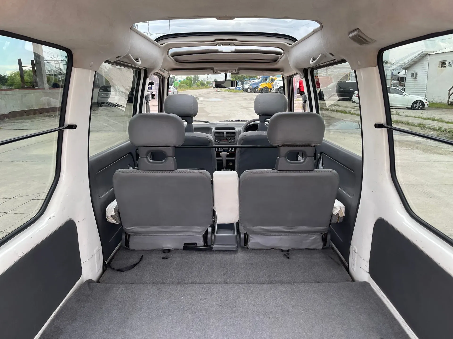 Interior Subaru Sambar Minivan 1991