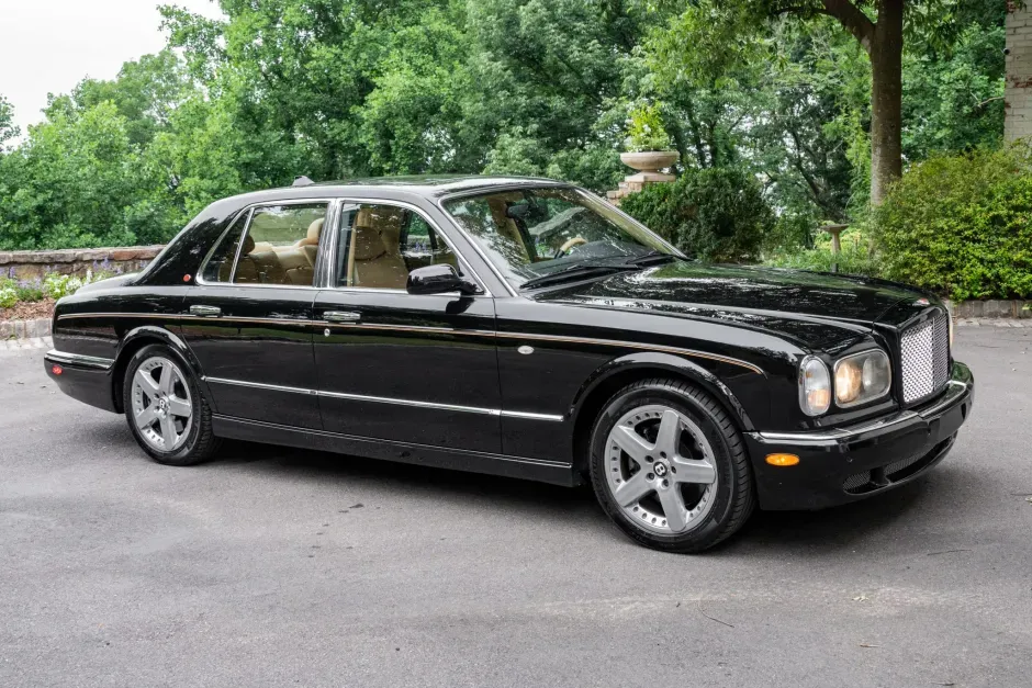 Lateral Bentley Arnage T 2002 Negro