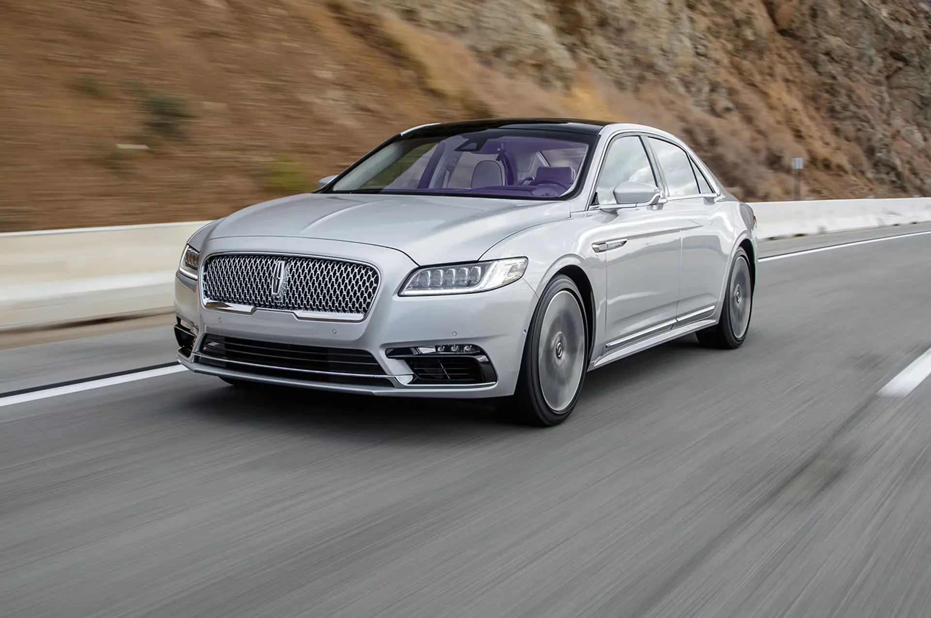 Lincoln Continental Plateado