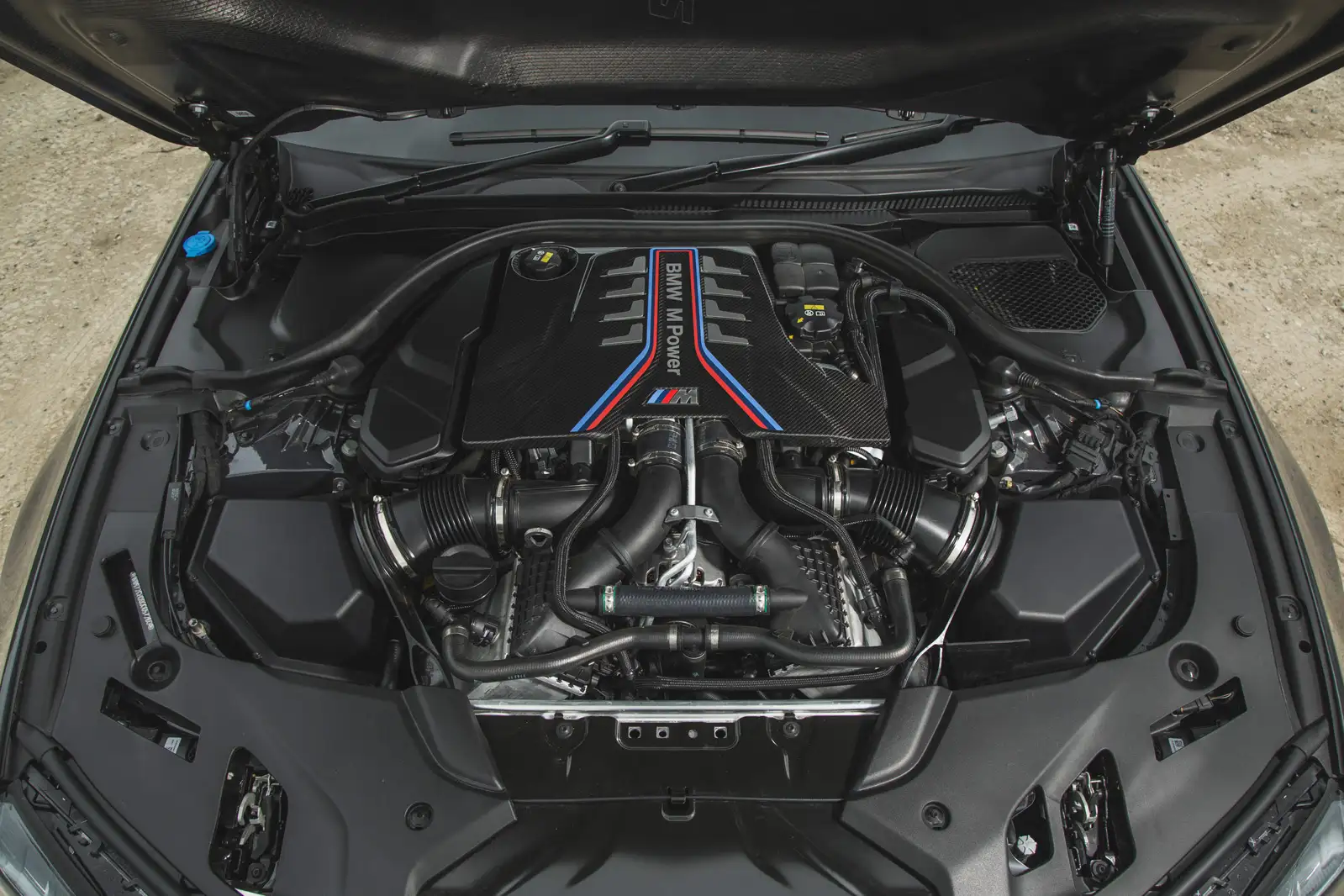 Motor BMW M5 CS 2022