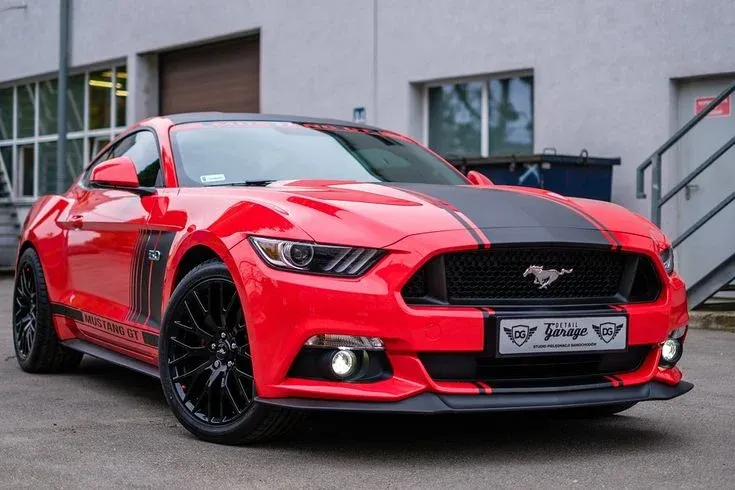 Ford Mustang Rojo