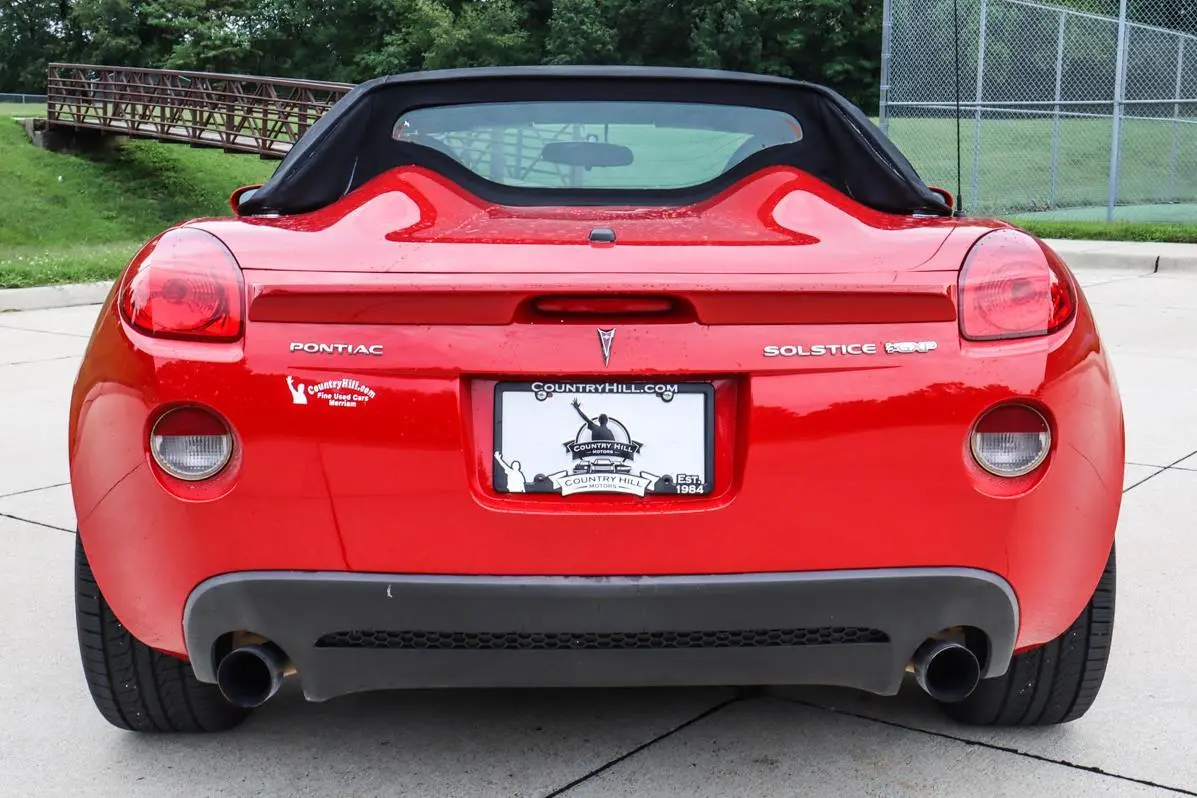 Parte Trasera Pontiac Solstice GXP 2007 Rojo