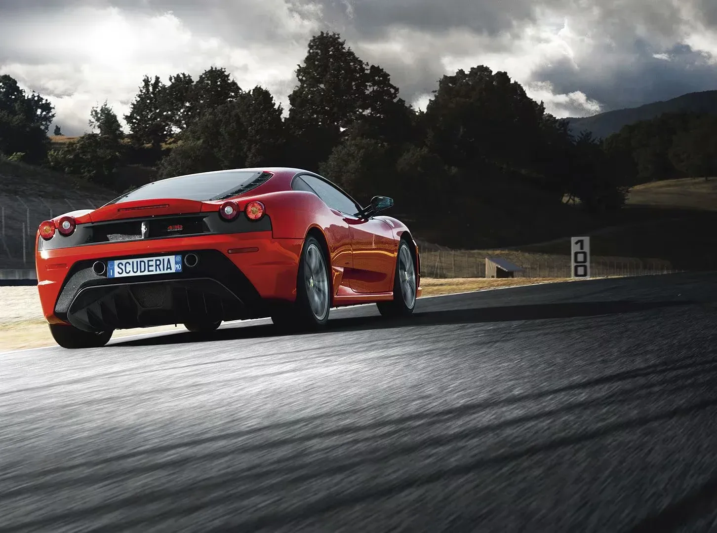 Parte Trasera Ferrari 430 Scuderia Rojo