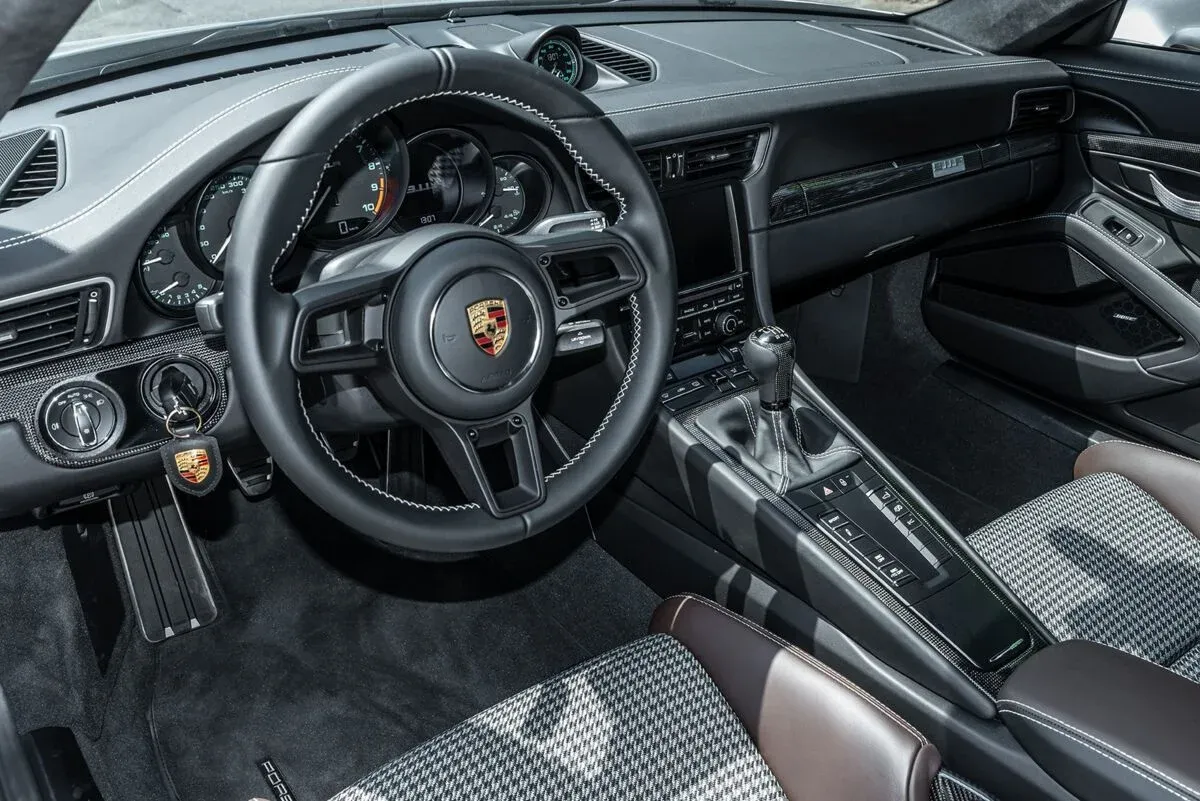 Interior Porsche 911 (991) Turbo