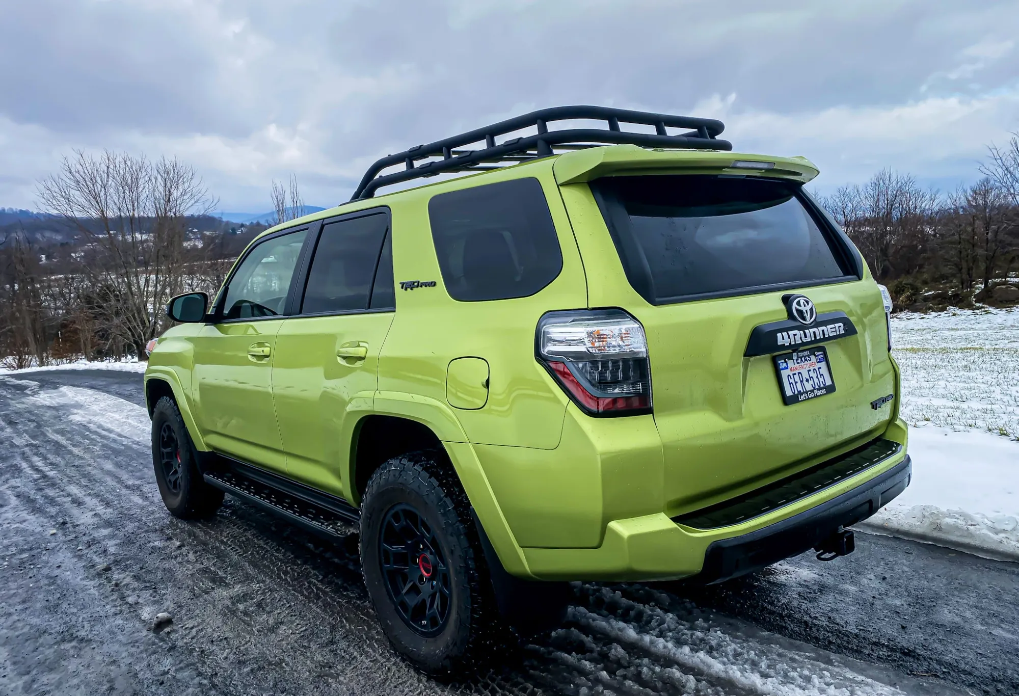 Parte Trasera Toyota 4Runner TRD Pro 2022 Verde