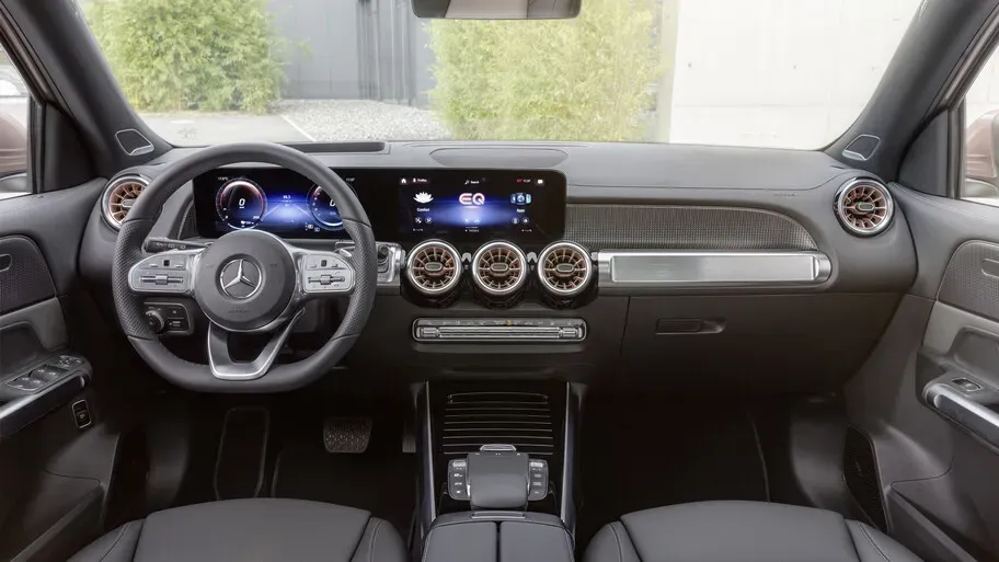 Interior Mercedes-Benz EQB 2022