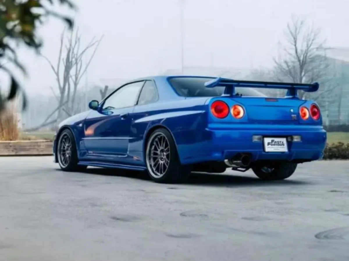 Parte Trasera Nissan Skyline GTR R34 Azul