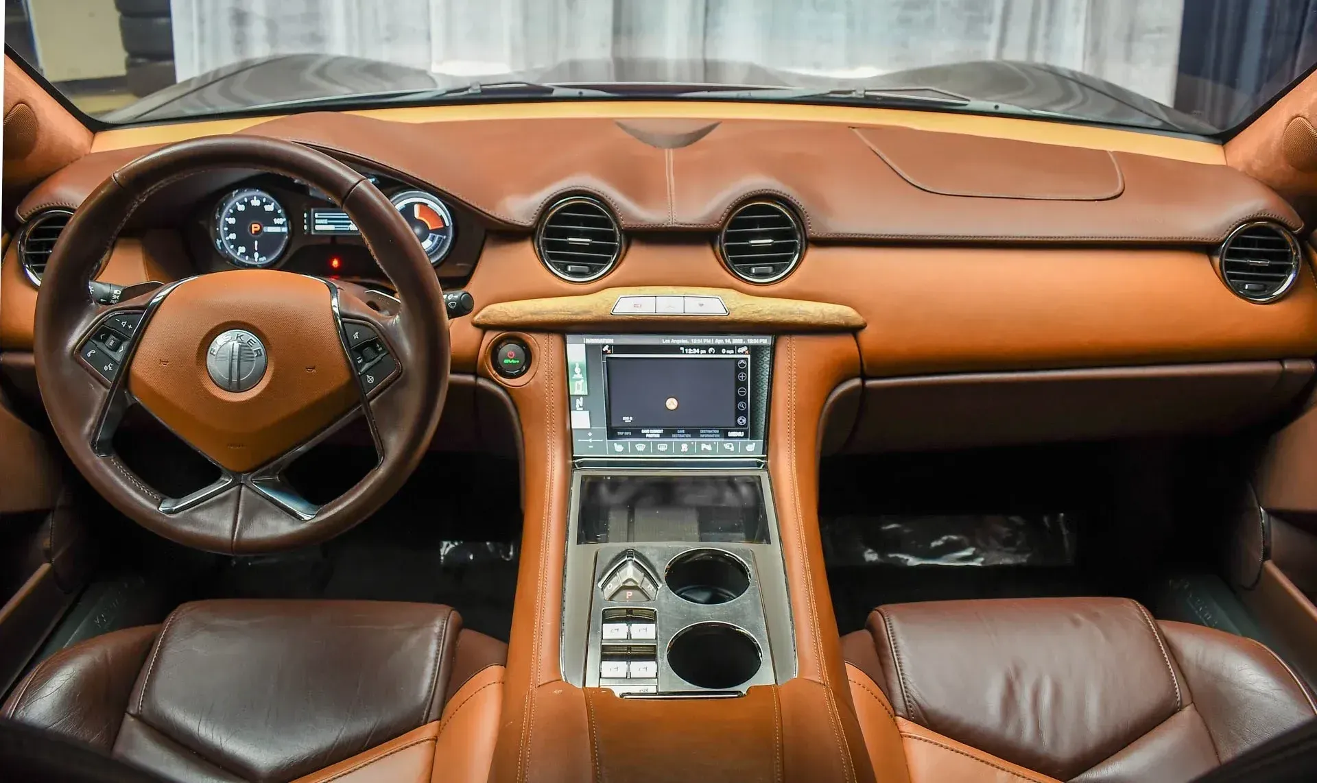 Interior Fisker Karma 2012