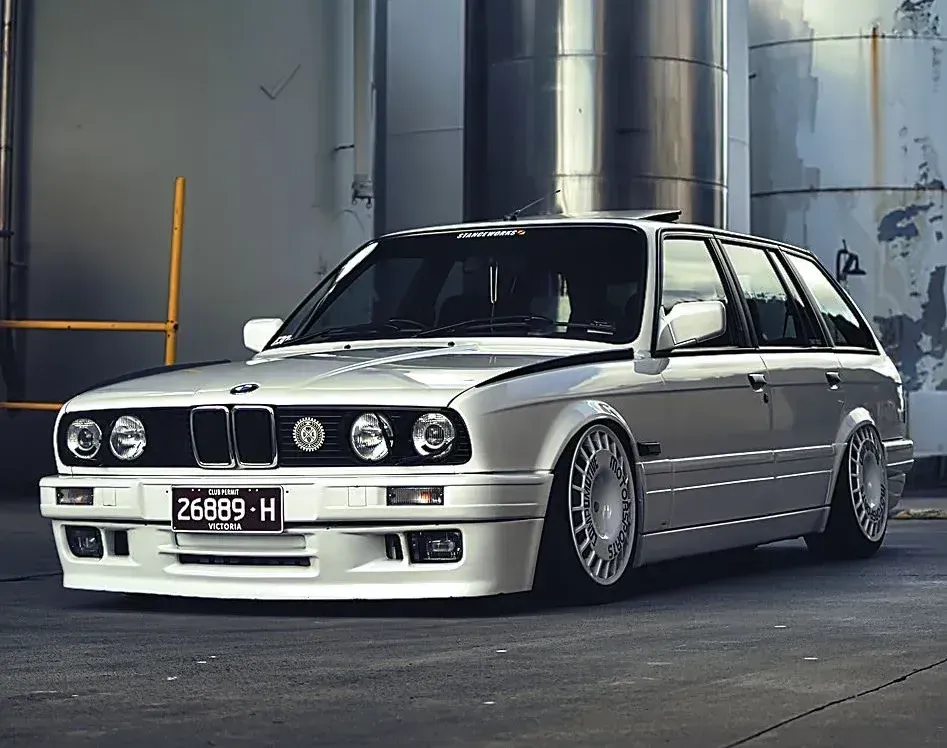  BMW E30 Touring Blanco