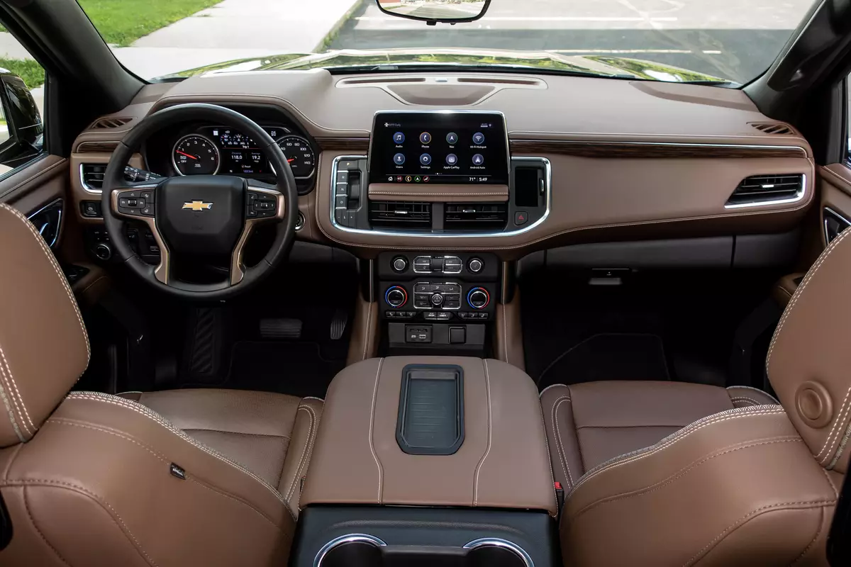 Interior Chevrolet Tahoe High Country 2021