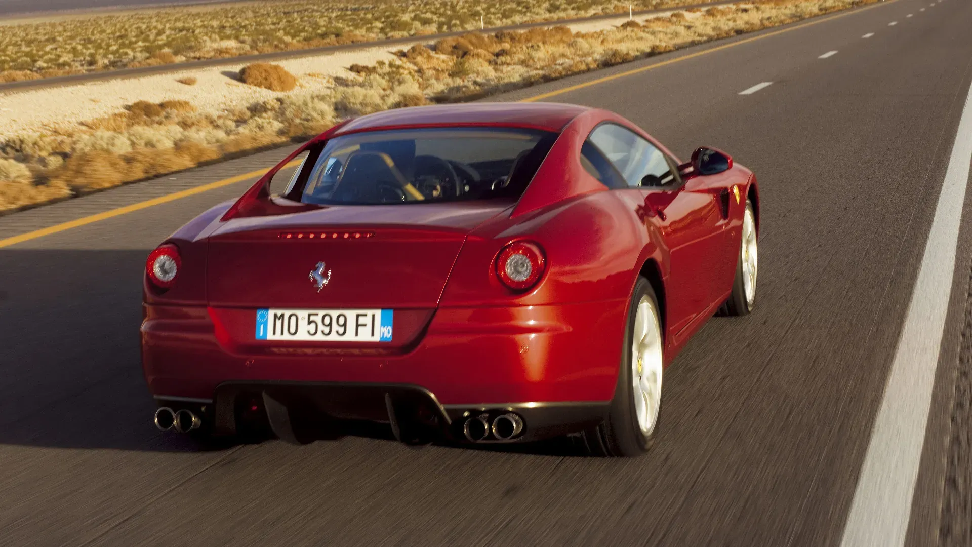 Parte Trasera Ferrari 599 GTB Rojo