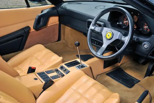 Interior Ferrari 328 GTS