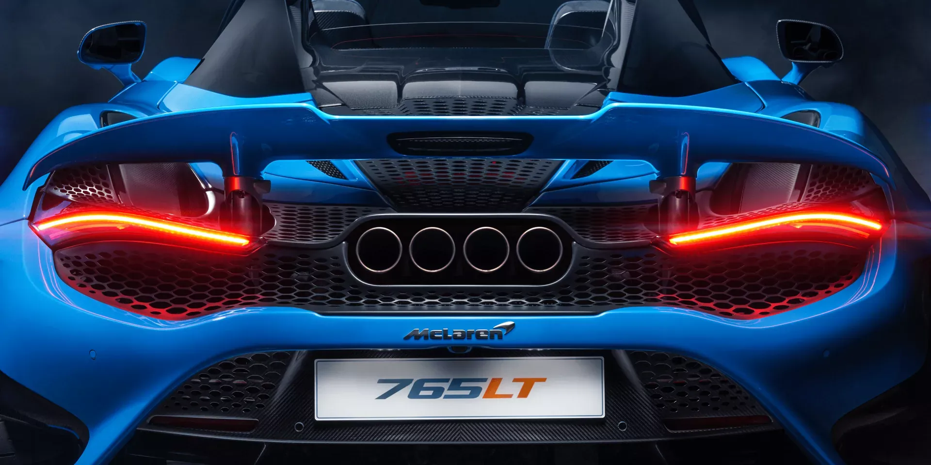 Parte Trasera McLaren 765LT Spider 2022 Azul