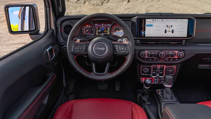 Interior Jeep Wrangler Rubicon 392