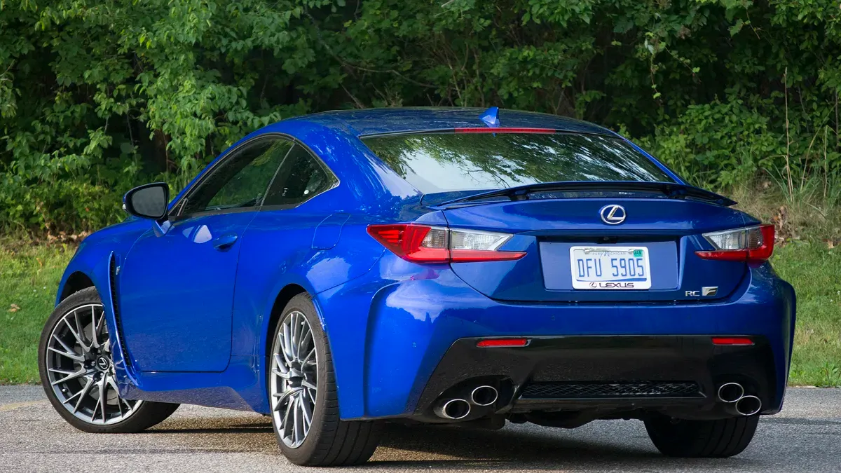 Parte Trasera Lexus RC F 2015 Azul