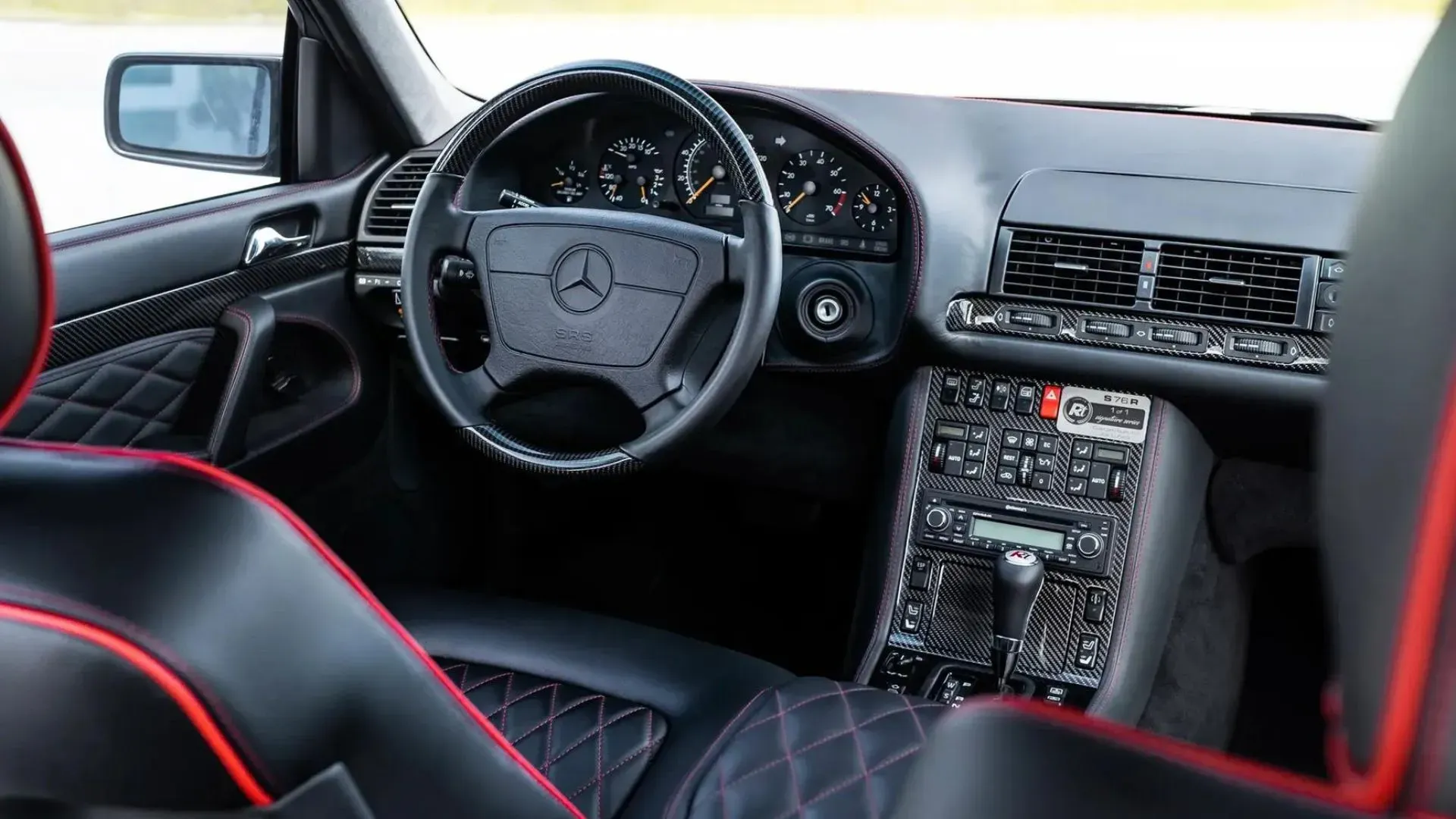 Interior Mercedes-Benz S-Class W140 1991