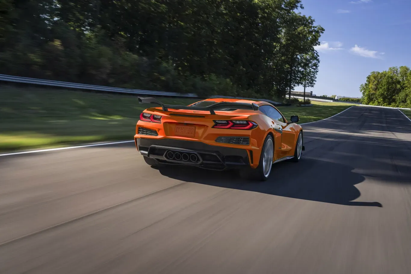 Parte Trasera Chevrolet Corvette Z06 2023 Naranja