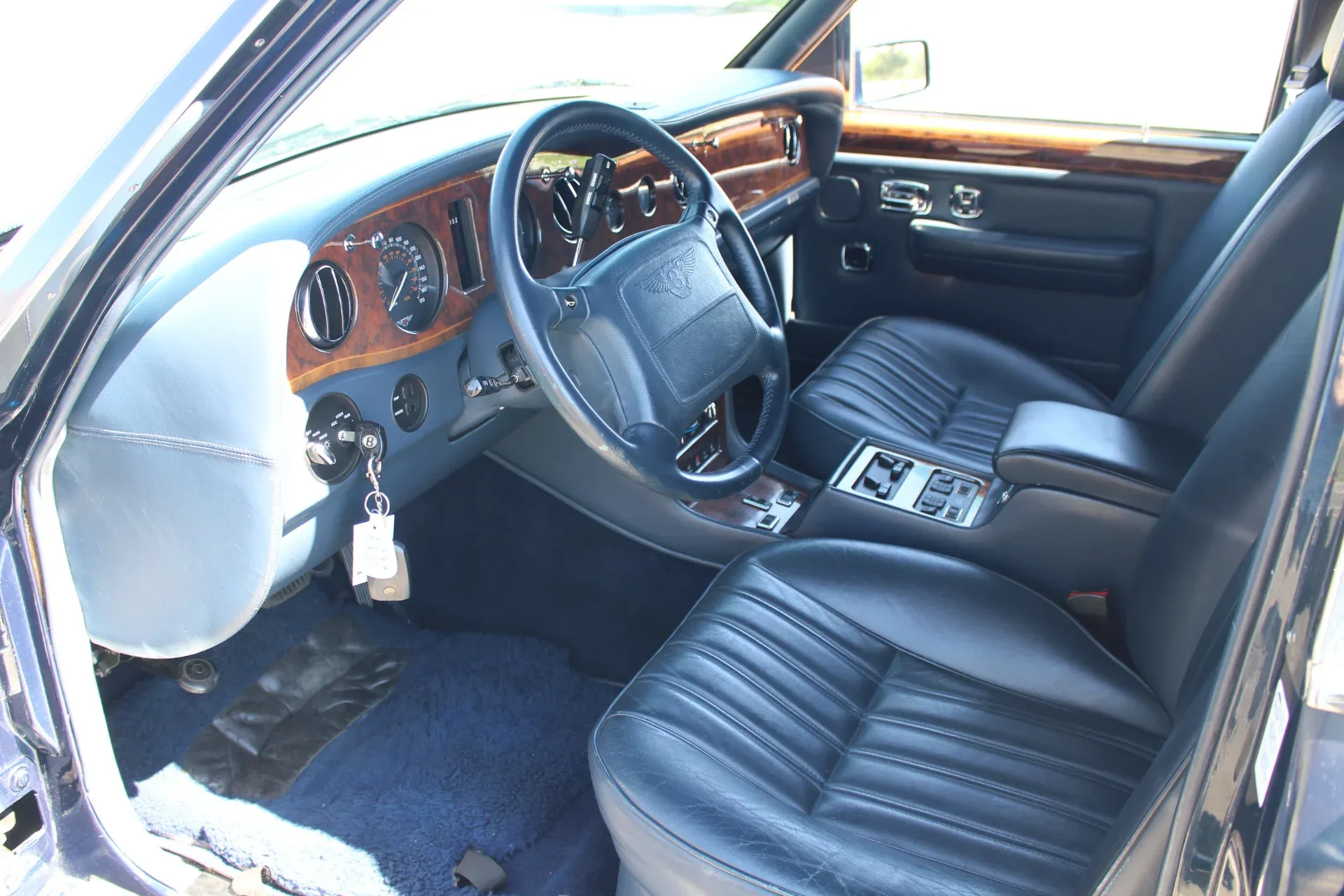 Interior Bentley Limusina 1999