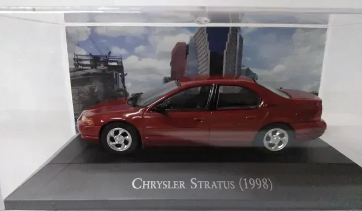 Chrysler Stratus 19989 Rojo