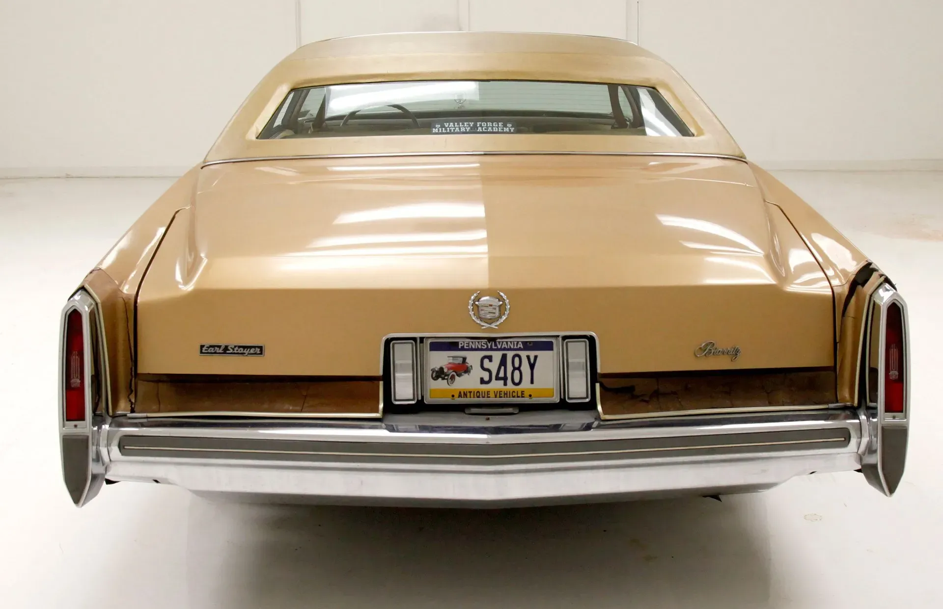 Parte Trasera Cadillac Eldorado Beretta 1977 Beige