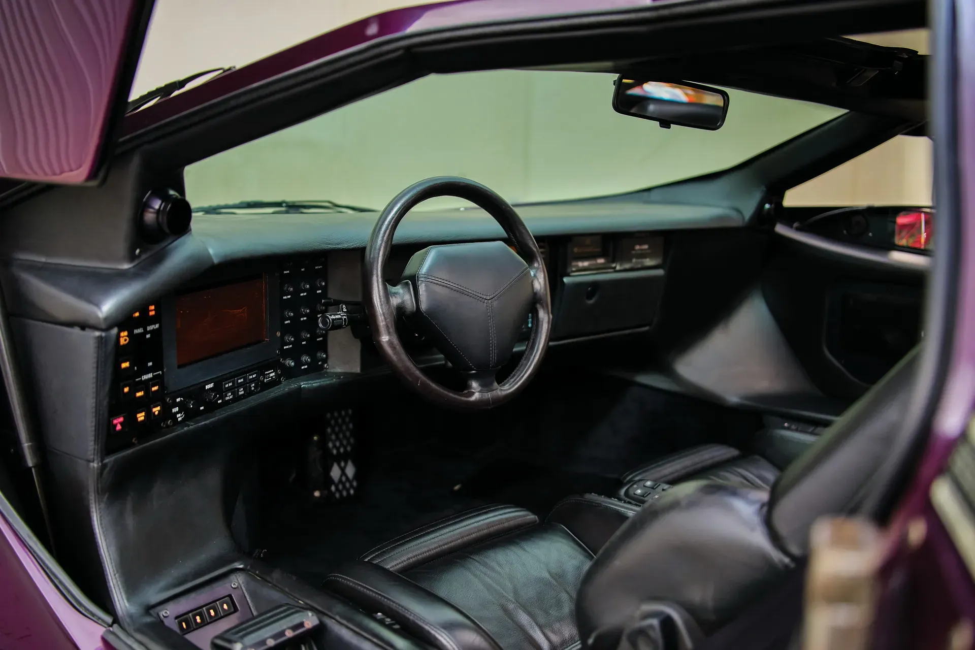 Interior Vector W8 1980