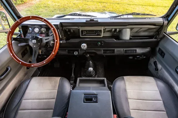 Interior Land Rover Defender 1997