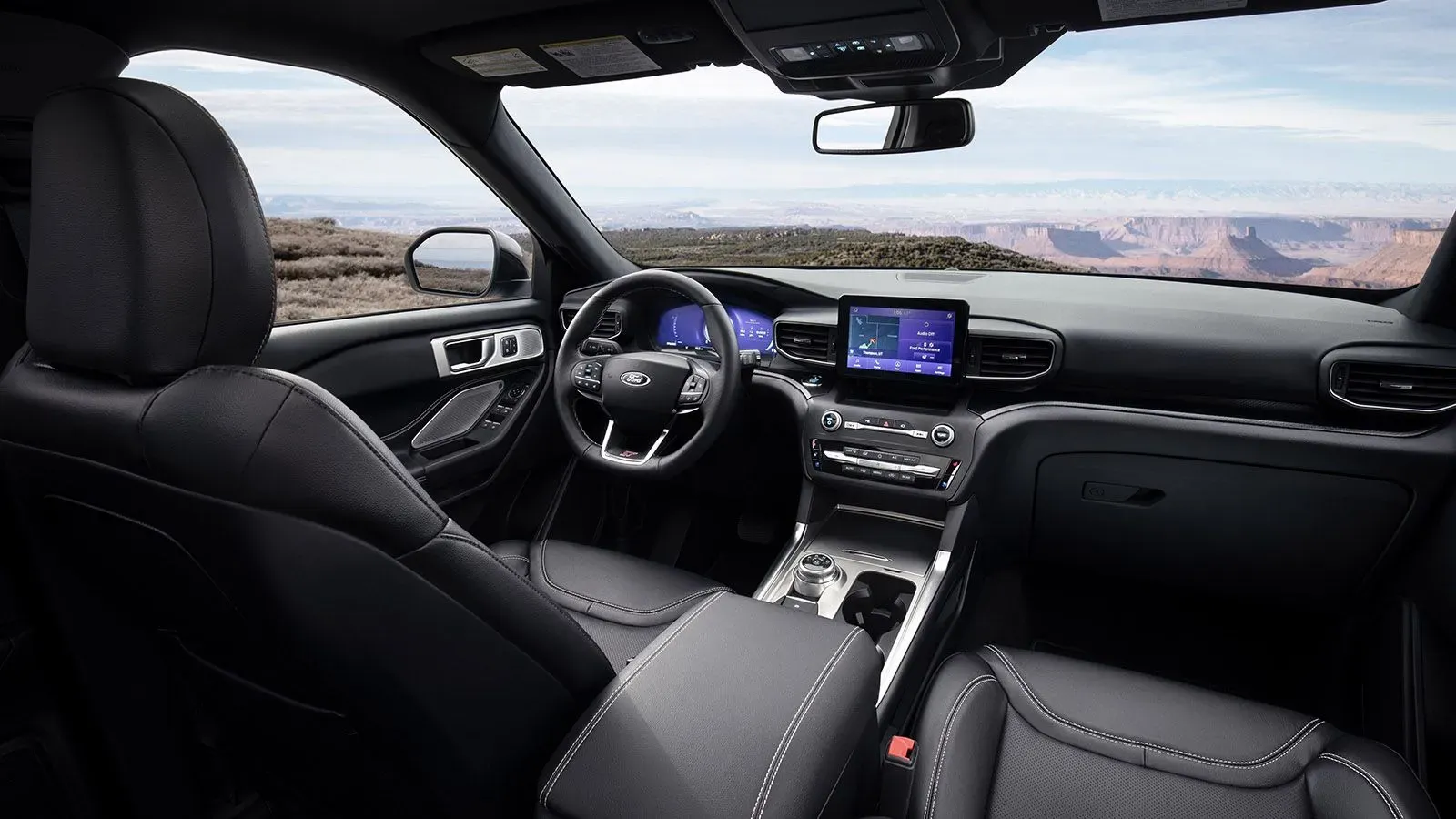 Interior Ford Explorer ST 2020