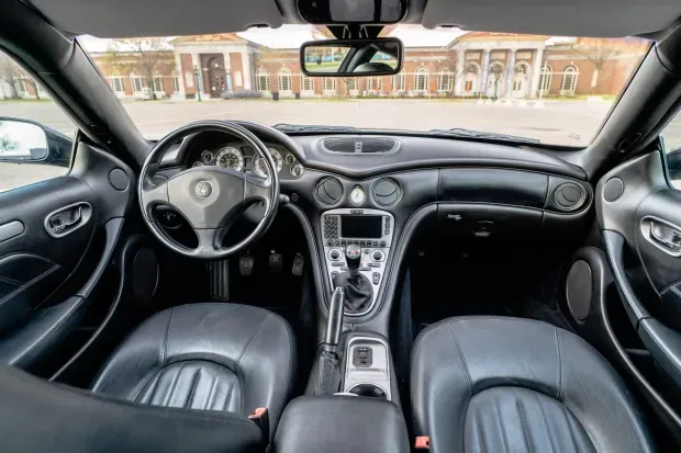 Interior Maserati Coupé 2004