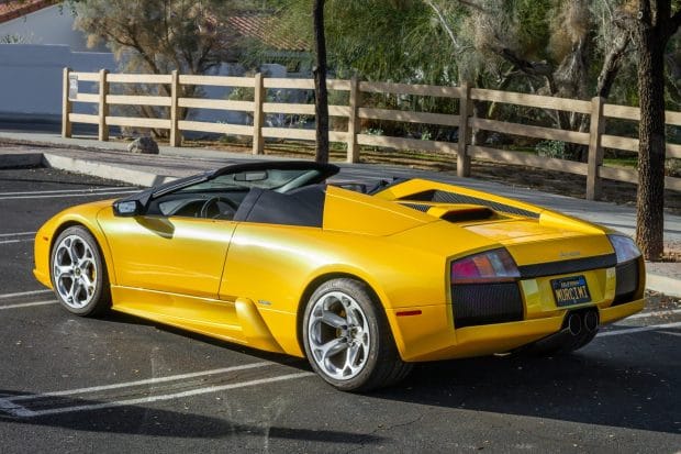 Parte Trasera Lamborghini Murciélago Roadster 2006 Amarillo