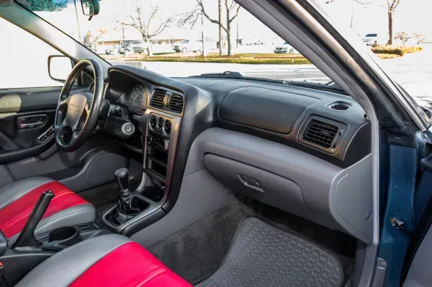 Interior Subaru Baja Turbo 2006