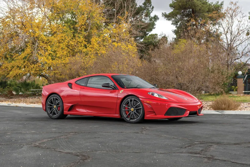 Lateral Ferrari 430 Scuderia Rojo