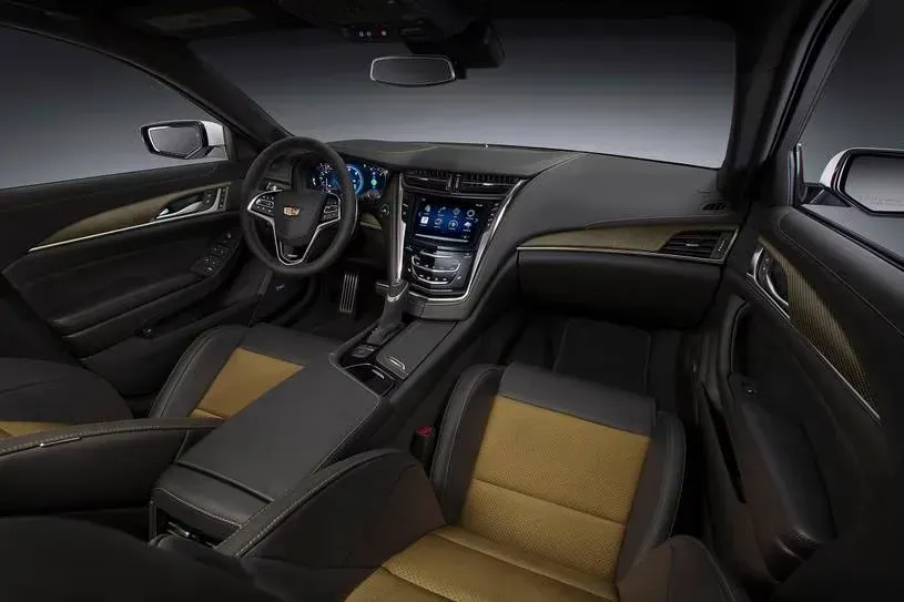 Interior Cadillac CTS-V 2019