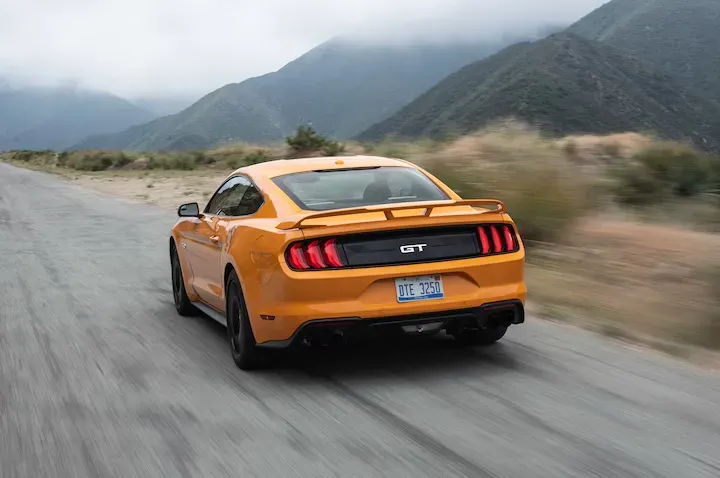 Parte Trasera Ford Mustang GT 2018 Naranja