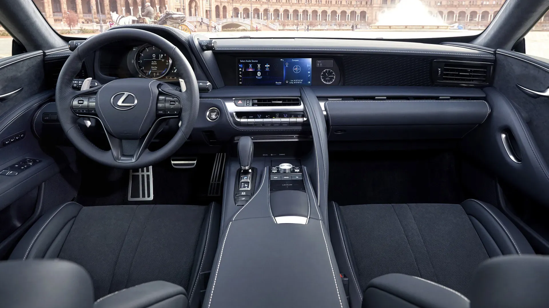 Interior Lexus LC 500 2018