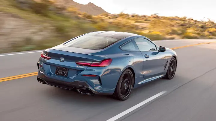 Parte Trasera BMW M850i 2019 Azul