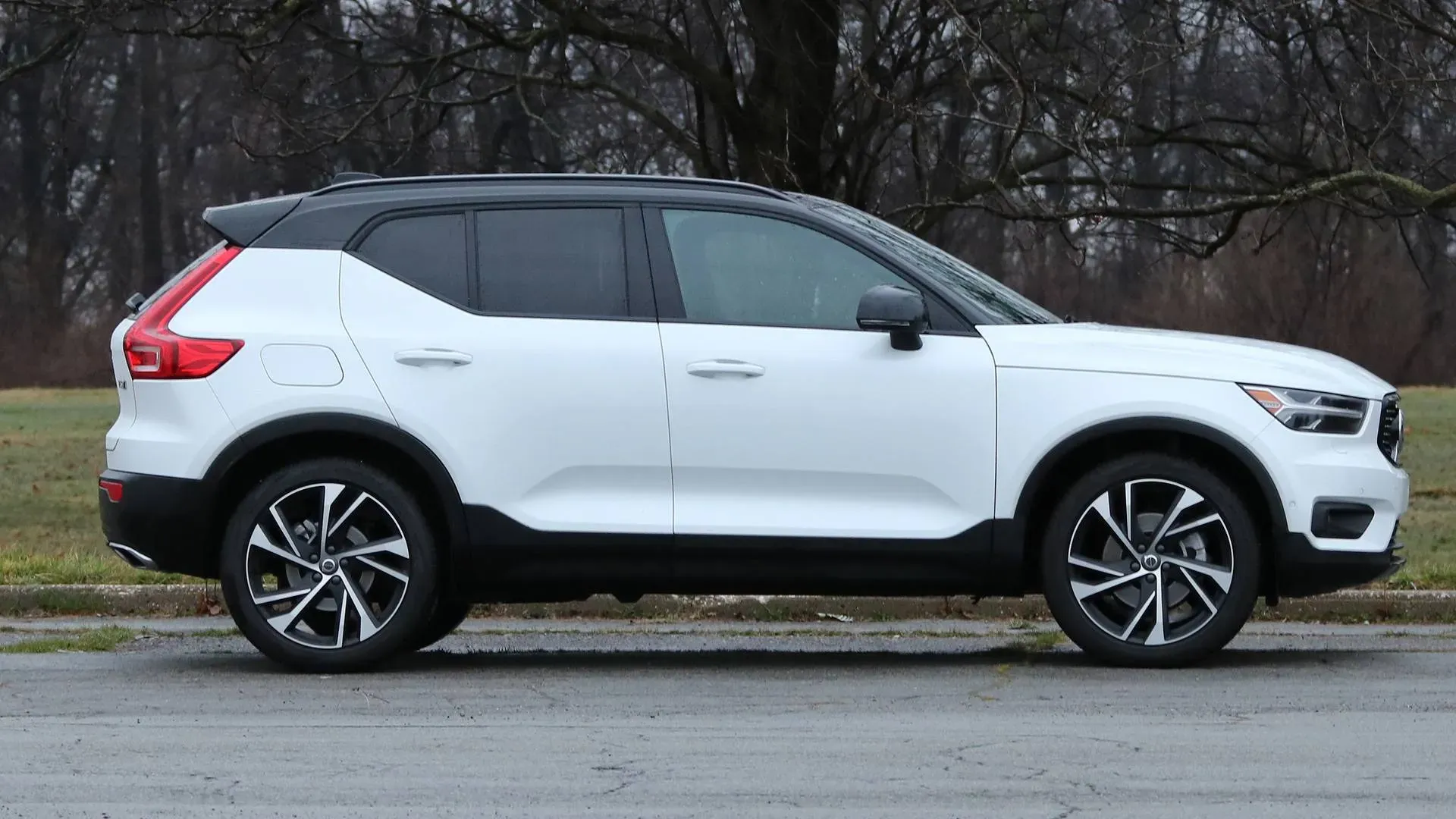 Lateral Volvo XC40 2019 Blanco