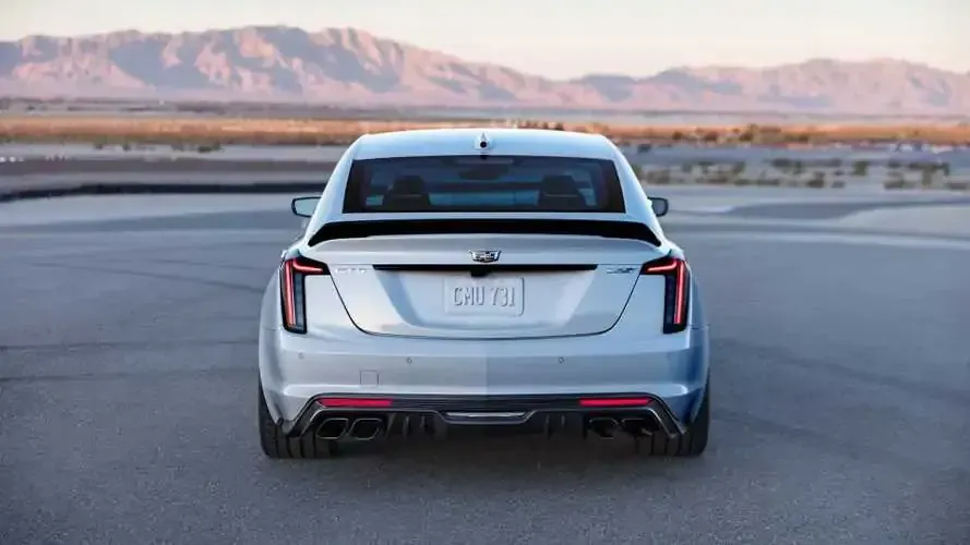 Parte Trasera Cadillac CT5-V 2022 Blanco