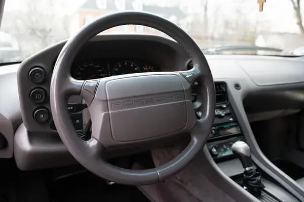 Interior Porsche 928 GTS 1994