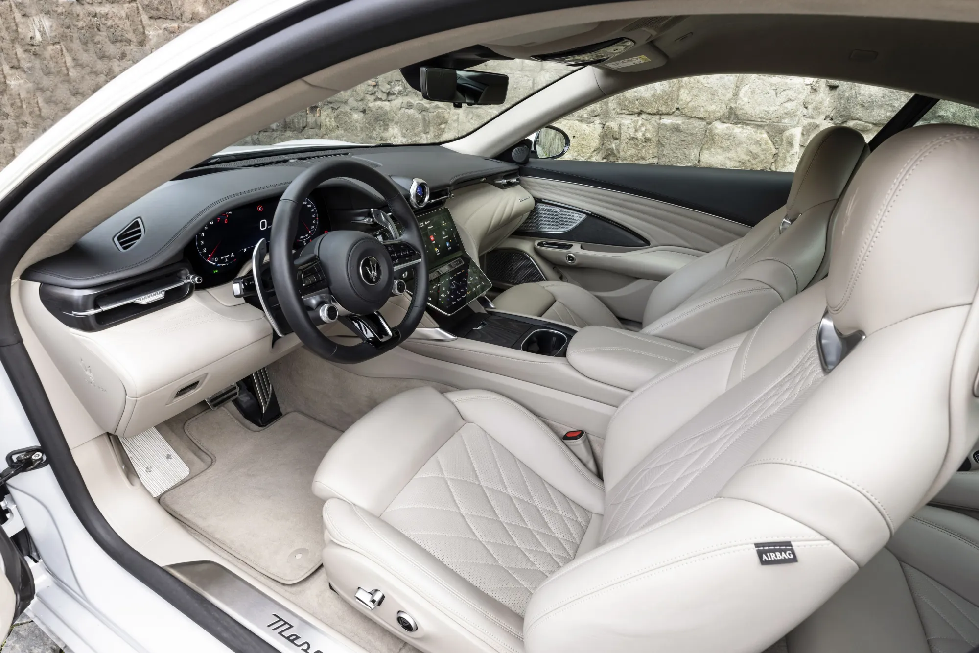 Interior Maserati GranTurismo 2024