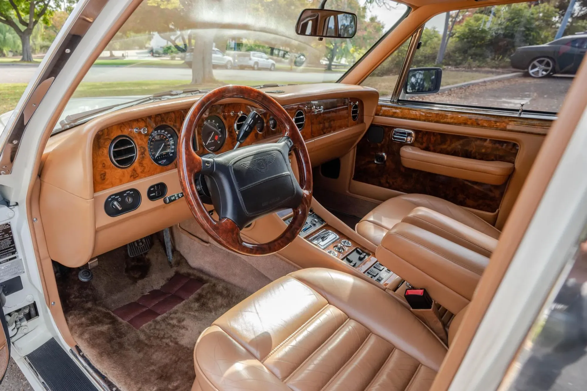 Interior Bentley Turbo R 1990