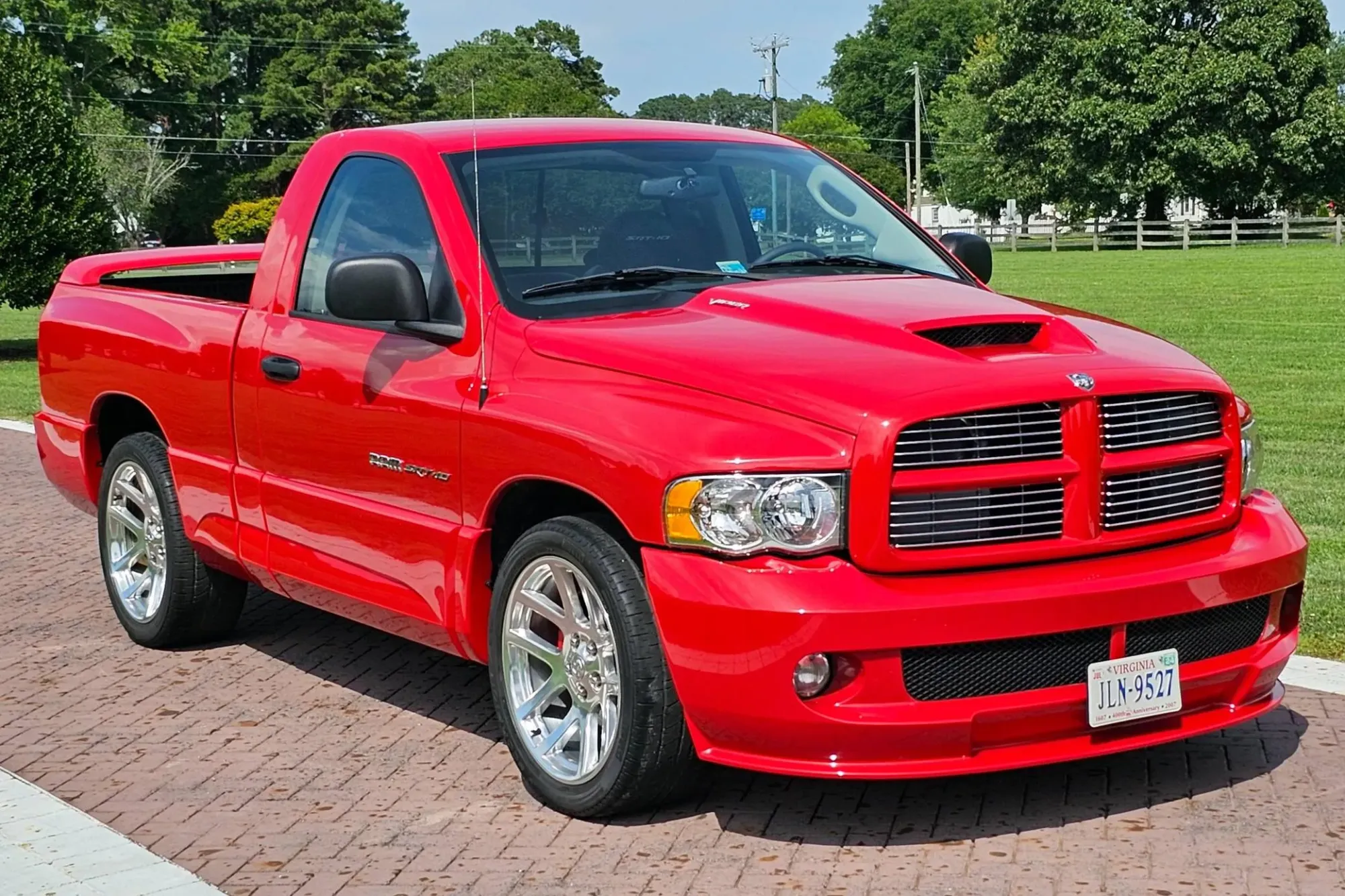 Dodge Ram SRT10 2004 Rojo