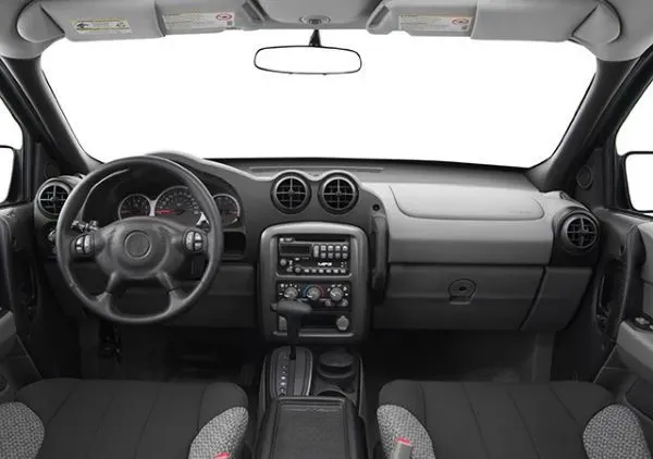 Interior Pontiac Aztek 2005