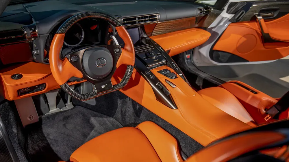 Interior Lexus LFA 2011