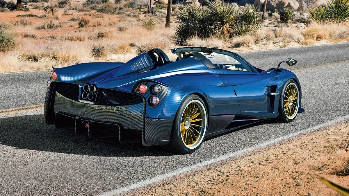 Parte Trasera Pagani Huayra Roadster Azul