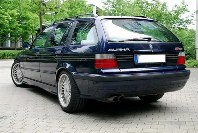 Parte Trasera Alpina B3 Touring 1996 Azul