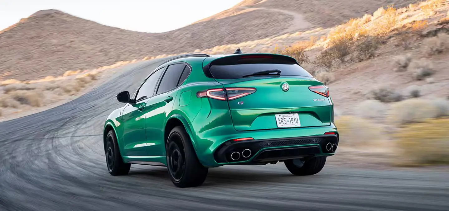 Parte Trasera Alfa Romeo Stelvio Quadrifoglio Verde