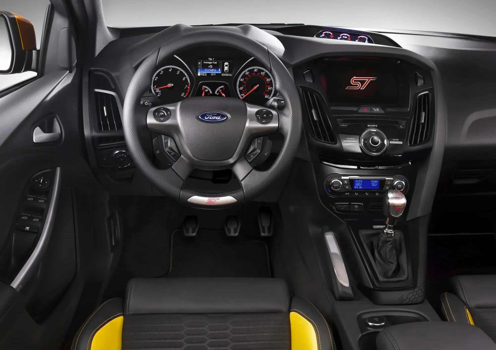 Interior Ford Focus ST 2013