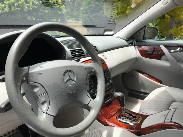 Interior Mercedes-Benz CL65 AMG 2006